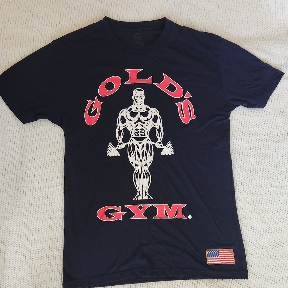 Gold's gym T-shirt Medium